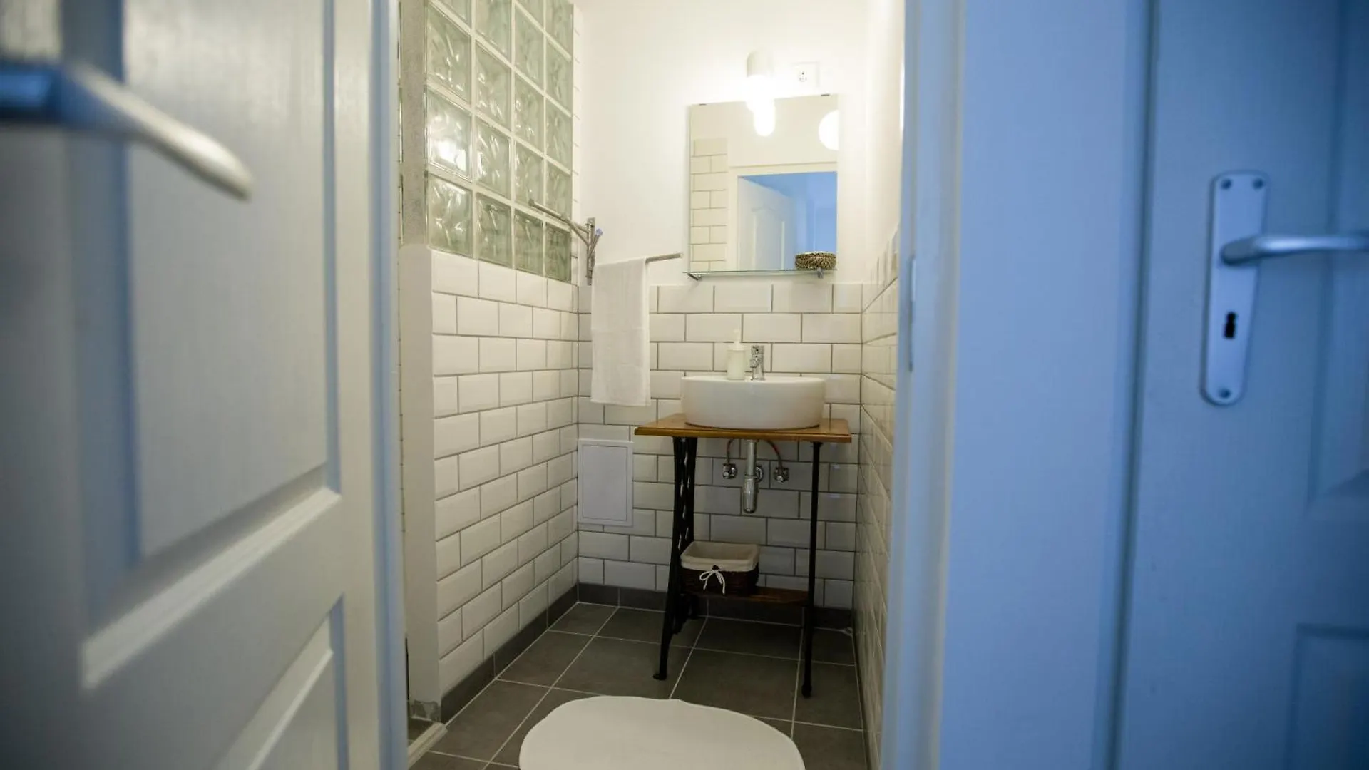 Konukevi Gólya Apartment Eğri